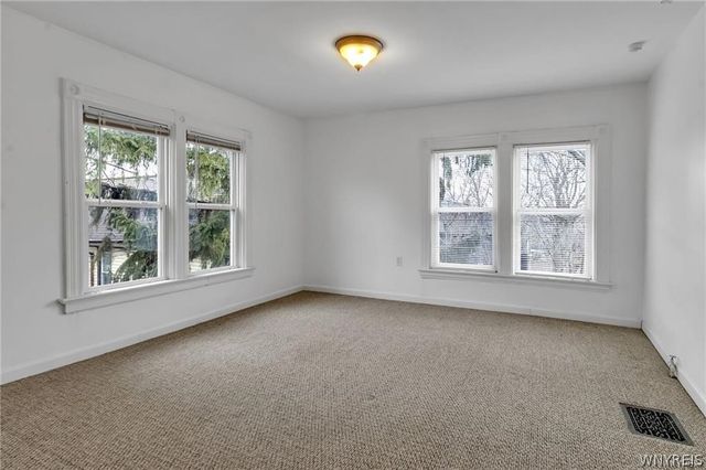 575 Upper Auburn Avenue, Buffalo, NY 14222