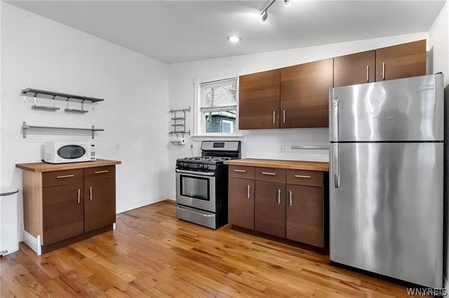 575 Upper Auburn Avenue, Buffalo, NY 14222
