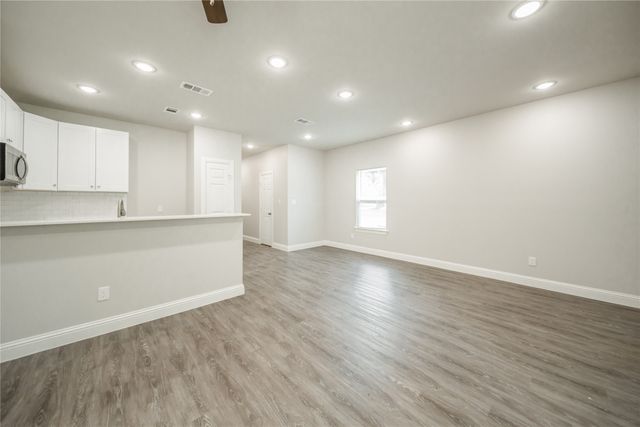 1014 Ford Street, Denison, TX 75020