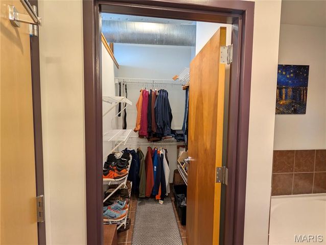 1627 Locust Street 706, St Louis, MO 63103