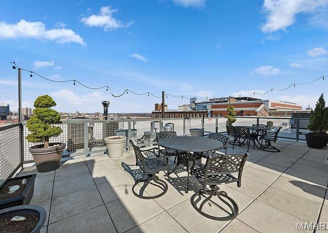 1627 Locust Street 706, St Louis, MO 63103