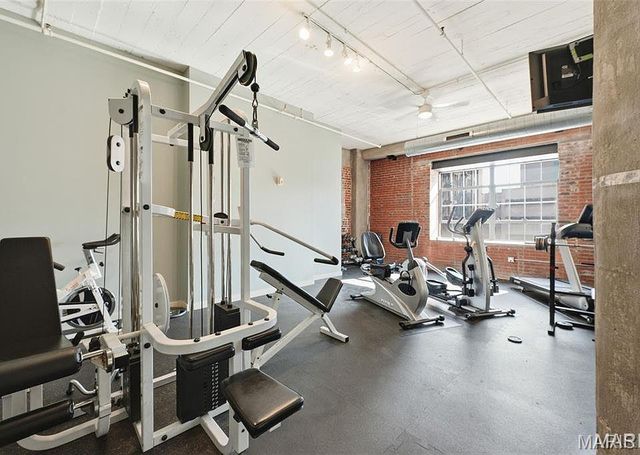 1627 Locust Street 706, St Louis, MO 63103