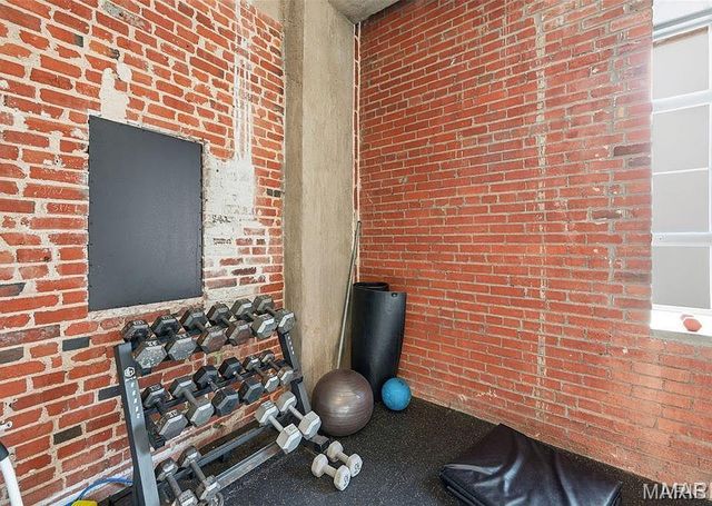 1627 Locust Street 706, St Louis, MO 63103