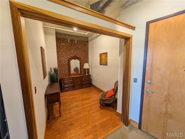 1627 Locust Street 706, St Louis, MO 63103