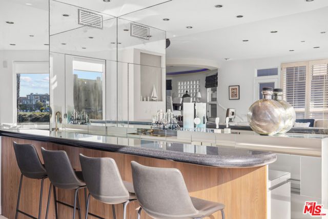 4611 Roma Court, Marina Del Rey, CA 90292