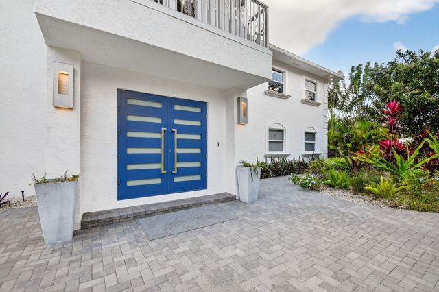2900 Greenbriar Boulevard, Wellington, FL 33414
