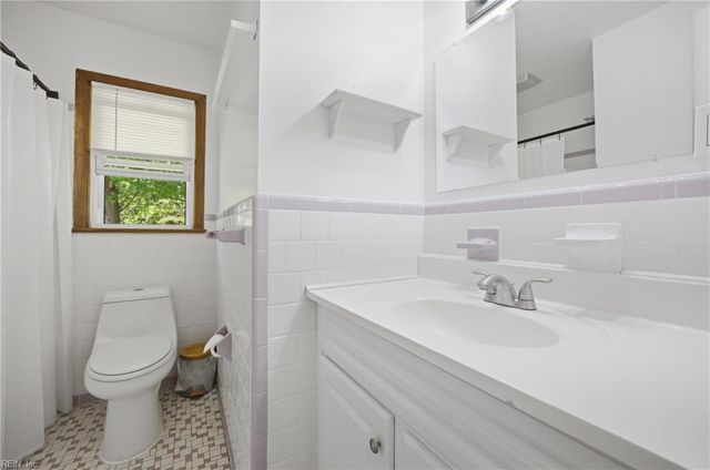 13 Richland DR, Newport News, VA 23608