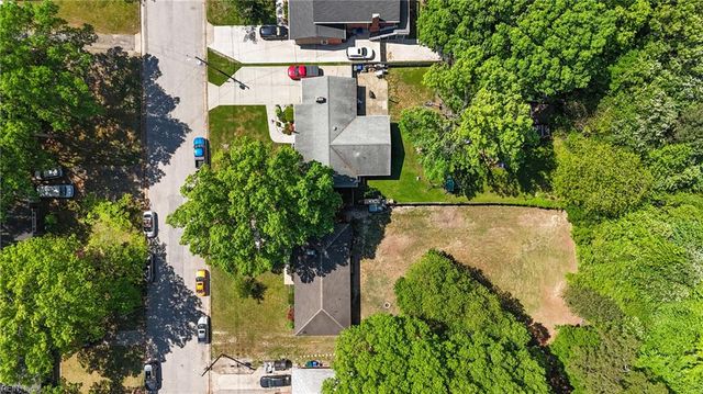 13 Richland DR, Newport News, VA 23608