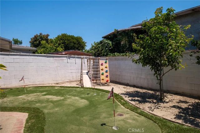 16916 S Catalina, Gardena, CA 90247