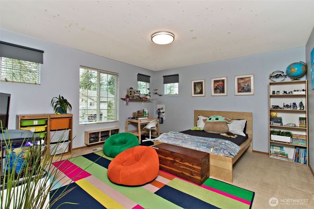 8926 Weiting Avenue SE, Snoqualmie, WA 98065