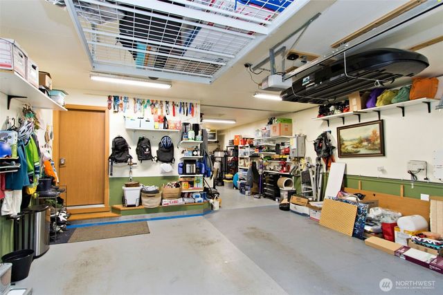 8926 Weiting Avenue SE, Snoqualmie, WA 98065
