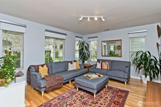 8926 Weiting Avenue SE, Snoqualmie, WA 98065