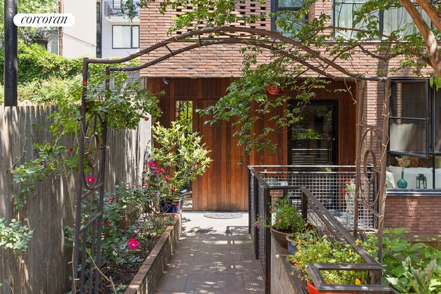 67 DEAN Street, New York City, NY 11201