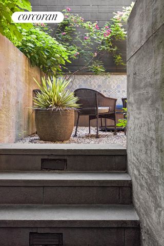 67 DEAN Street, New York City, NY 11201