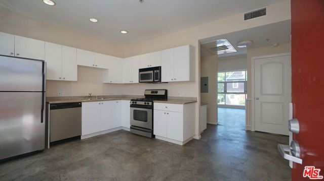 922 W 23Rd Street 202, Los Angeles, CA 90007