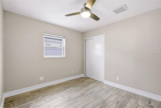 6810 LIVINGSTON AVENUE N, St Petersburg, FL 33702