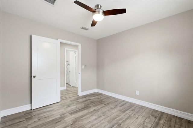 6810 LIVINGSTON AVENUE N, St Petersburg, FL 33702