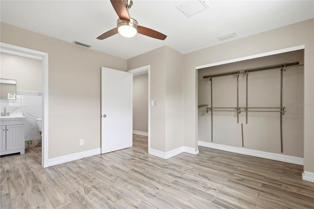 6810 LIVINGSTON AVENUE N, St Petersburg, FL 33702