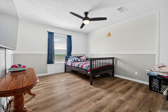 250 Cr 325, Jourdanton, TX 78026