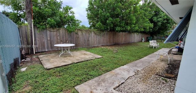 2400 SW 42nd Avenue 1-6, Fort Lauderdale, FL 33317