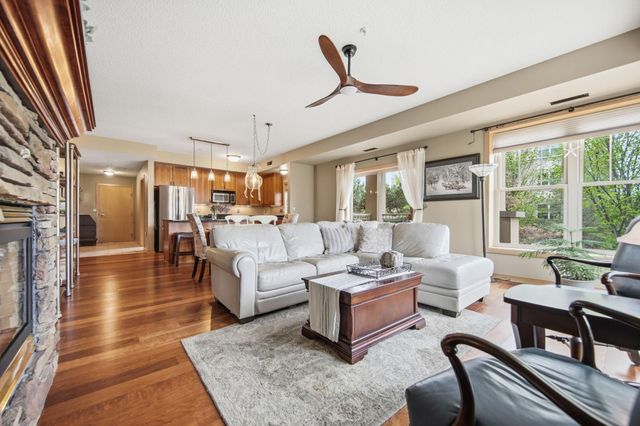 2201 Village Lane A204, Bloomington, MN 55431