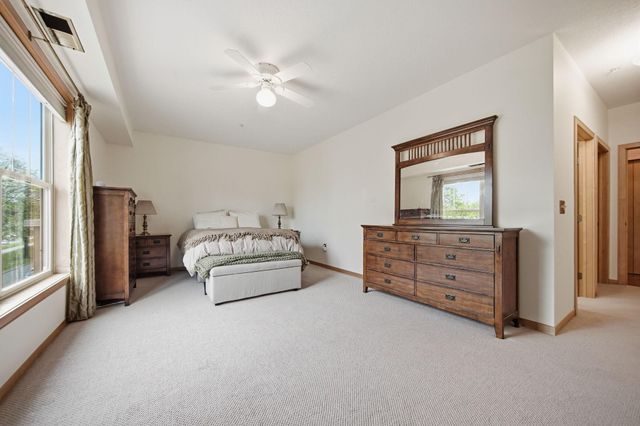 2201 Village Lane A204, Bloomington, MN 55431