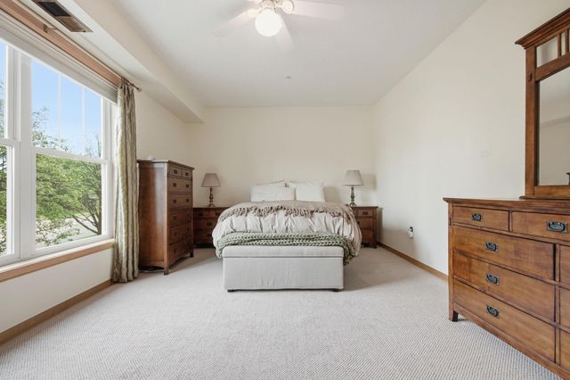 2201 Village Lane A204, Bloomington, MN 55431