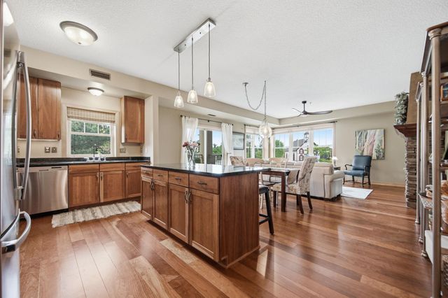 2201 Village Lane A204, Bloomington, MN 55431