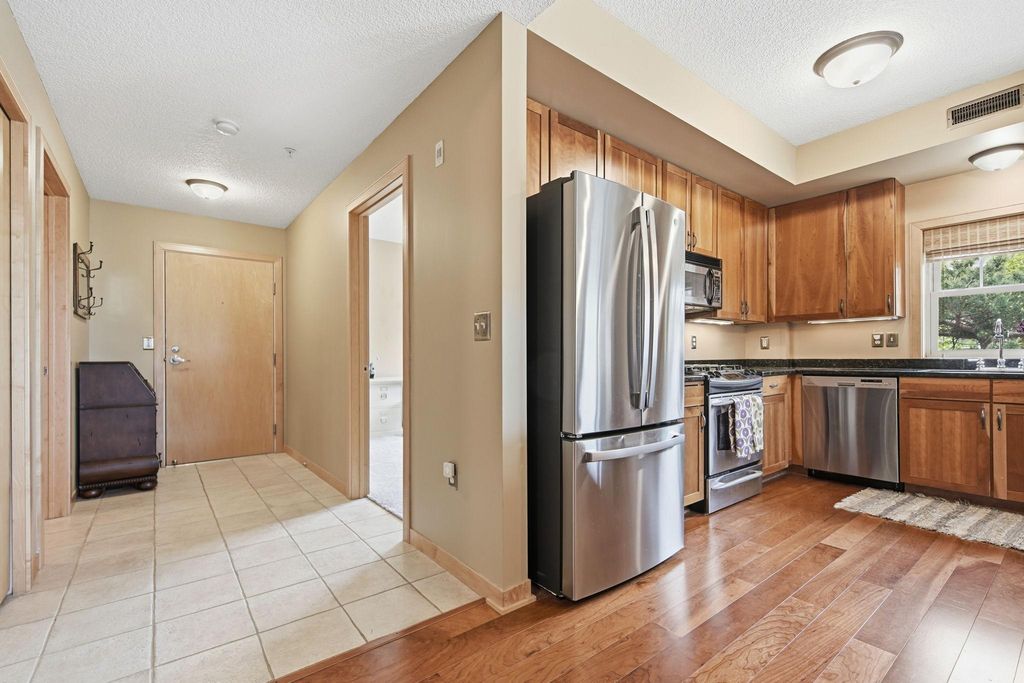 2201 Village Lane A204, Bloomington, MN 55431 — photo 5