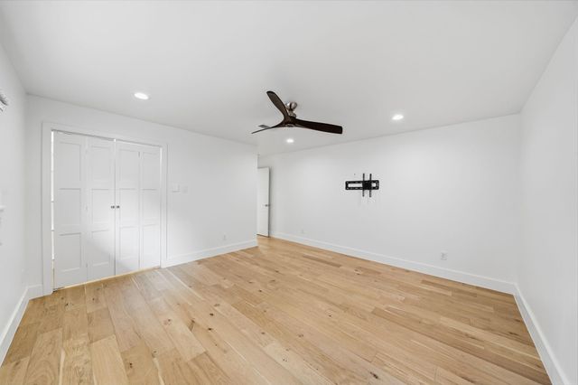 9211 Olathe Street, Houston, TX 77055