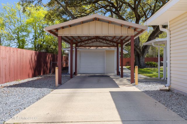 2108 23rd Avenue, Gulfport, MS 39501