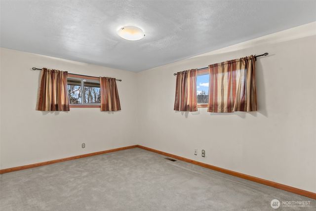 32 Furney Street, Wenatchee, WA 98801