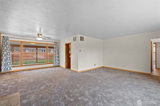 32 Furney Street, Wenatchee, WA 98801