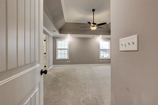 217 Cooper River Way, Clarksville, TN 37042