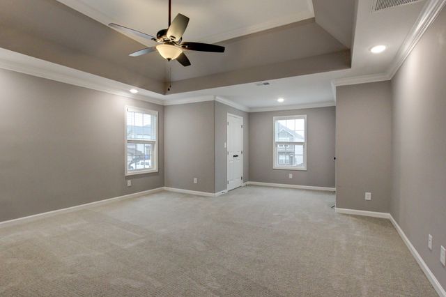 217 Cooper River Way, Clarksville, TN 37042