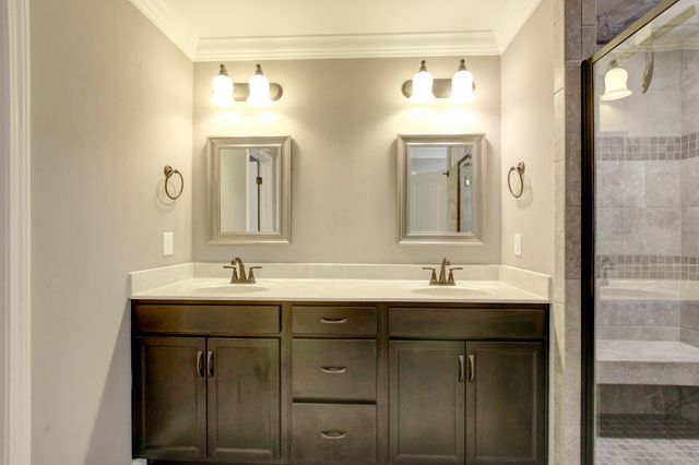 217 Cooper River Way, Clarksville, TN 37042