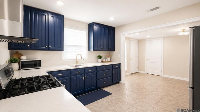 4912 Oaklon Ave, Baton Rouge, LA 70811