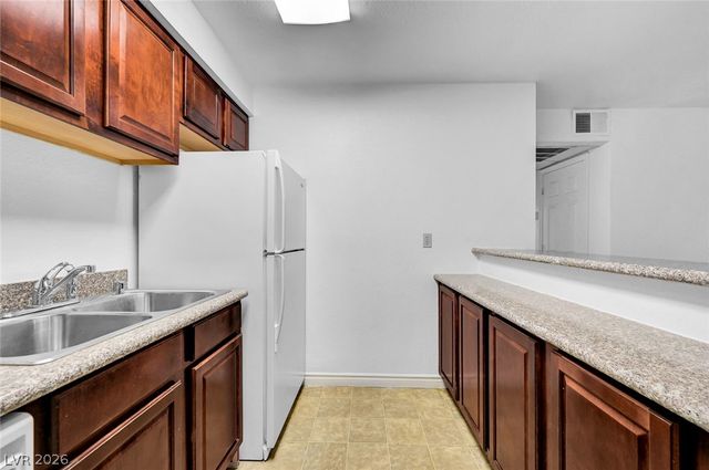 4340 Sandy River Drive 84, Las Vegas, NV 89103