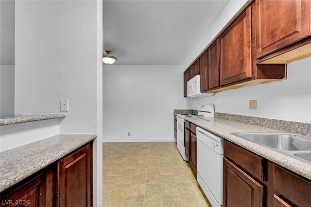 4340 Sandy River Drive 84, Las Vegas, NV 89103