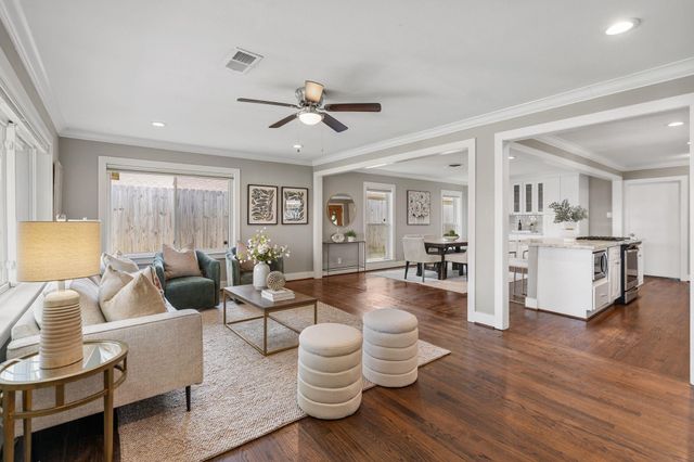 1902 De Milo Drive, Houston, TX 77018