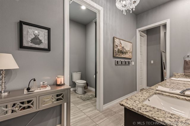 16911 S 321st East Avenue, Coweta, OK 74429