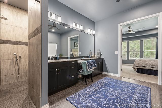 16911 S 321st East Avenue, Coweta, OK 74429