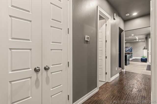 16911 S 321st East Avenue, Coweta, OK 74429