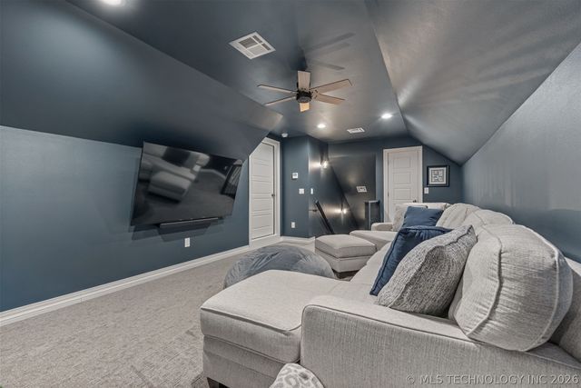16911 S 321st East Avenue, Coweta, OK 74429