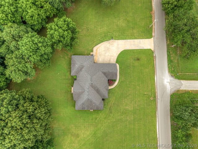 16911 S 321st East Avenue, Coweta, OK 74429