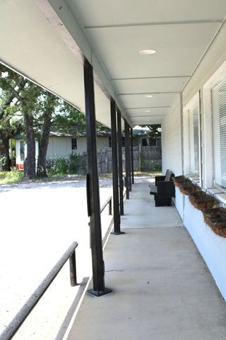 9813 Fm 751, Quinlan, TX 75474