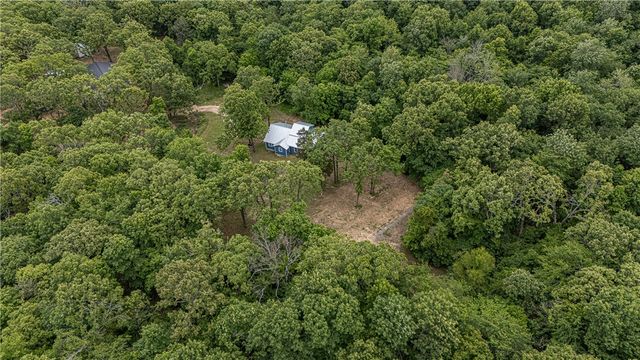 15889 Applehill Road, Prairie Grove, AR 72753