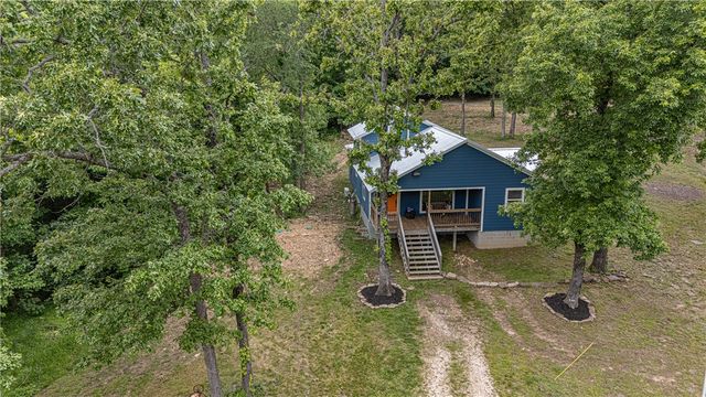 15889 Applehill Road, Prairie Grove, AR 72753