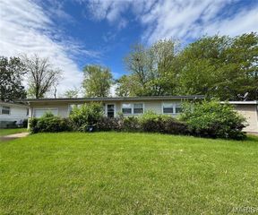 3032 Meadowlark Avenue, St Louis, MO 63136