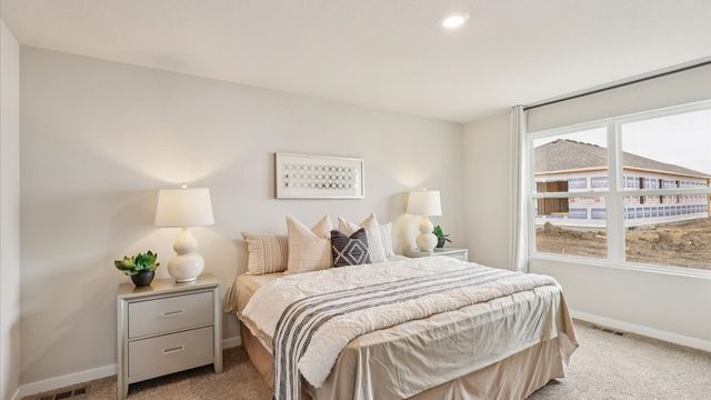 5908 NE Verona Drive, Ankeny, IA 50021